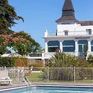 https://hotel-restaurant-spa-du-tumulus.inbrittany.com