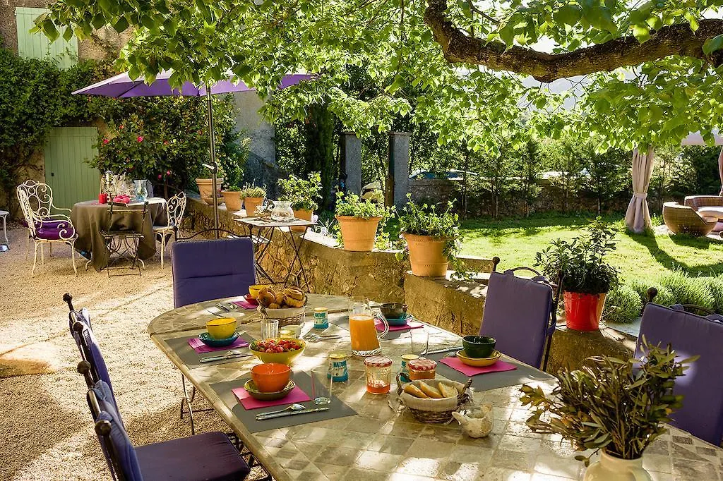 Bed & Breakfast La Grande Maison De Nans