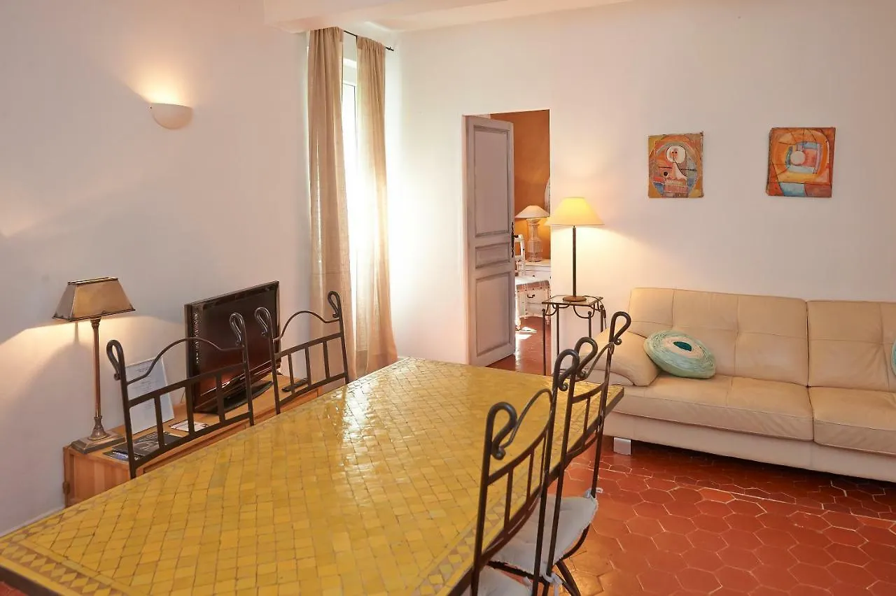 Bed & Breakfast La Grande Maison De Nans France