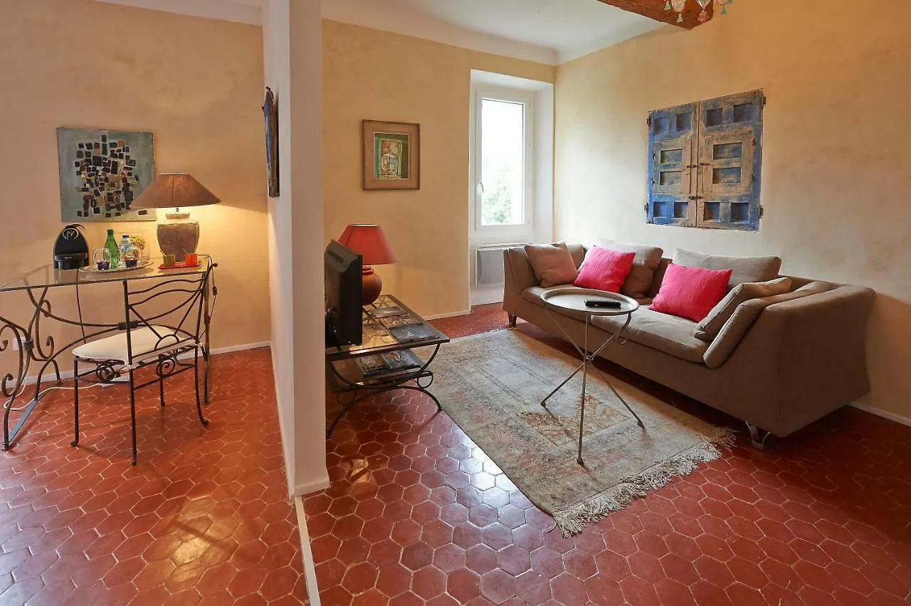 La Grande Maison De Nans Nans-les-Pins
